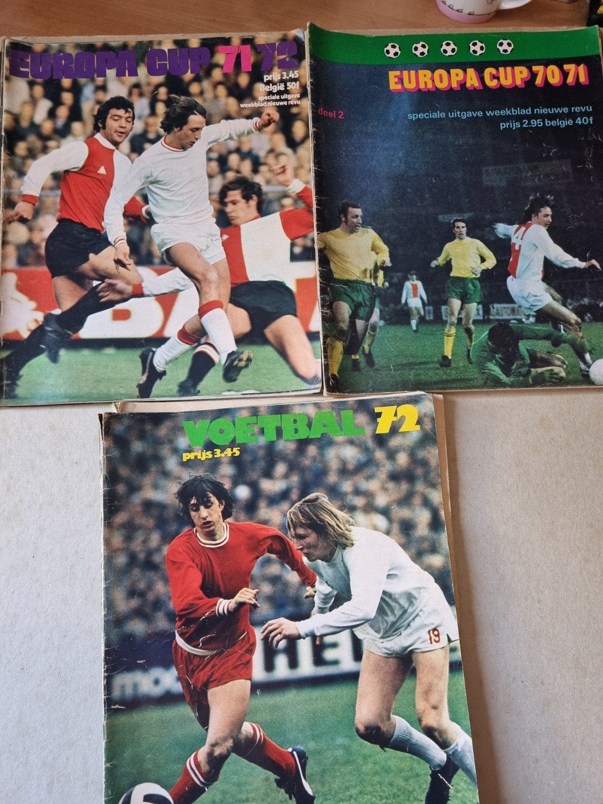 Vintage Voetbal bladen 11 st Ajax Cruijff Europacup jaren 70, Verzamelen, Ophalen of Verzenden, Gebruikt, Ajax, Boek of Tijdschrift
