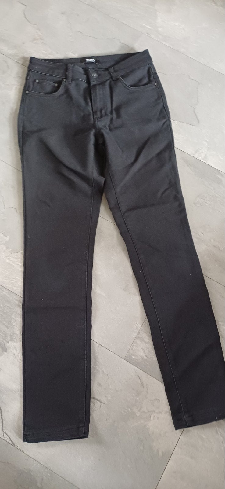 tka broek van zizo maat 36 taille 36 cm, Zwart, Ophalen of Verzenden, Zo goed als nieuw, Maat 36 (S)