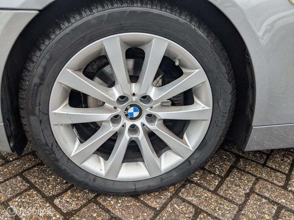 BMW 5-serie 525i Executive Adv.Lezen, Auto's, BMW, Automaat, Achterwielaandrijving, 2000 kg, Bedrijf