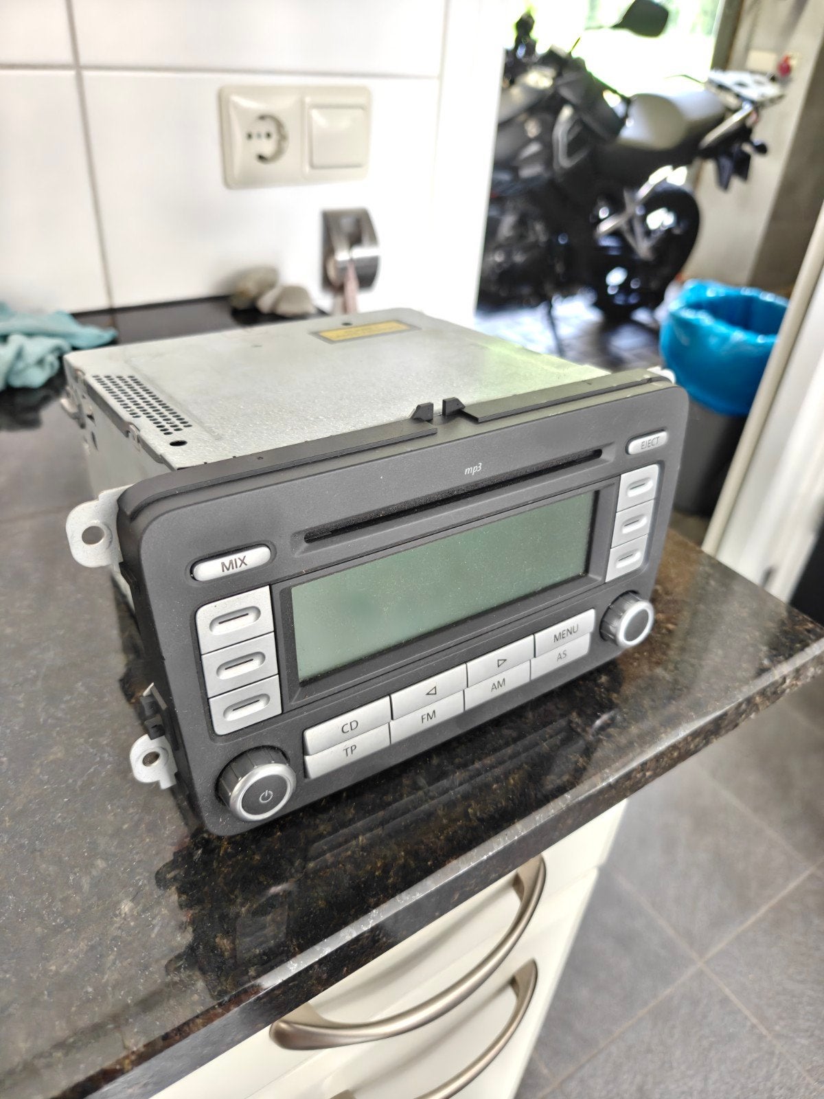 Volkswagen Jetta Autoradio RCD 300 MP3 - Origineel, Ophalen of Verzenden, Gebruikt