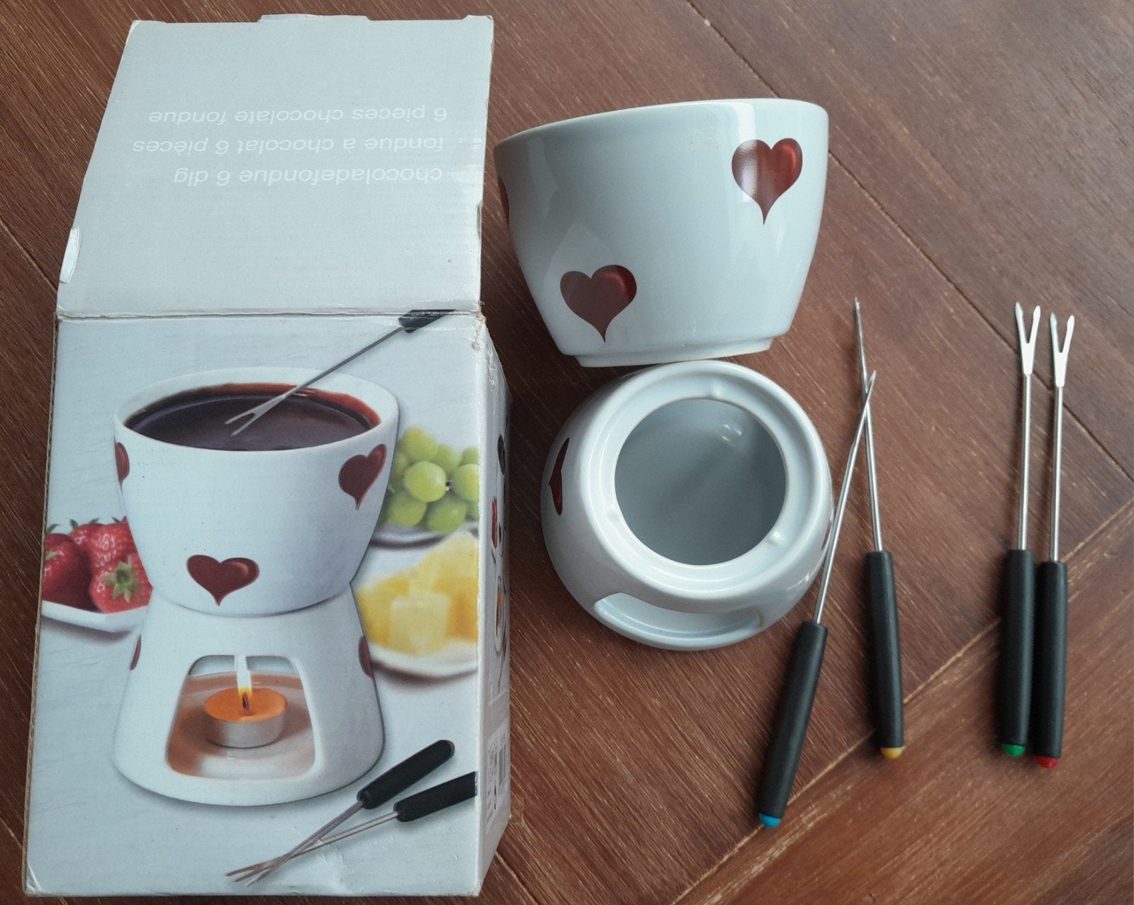 Chocoladefondue set met hartjes - Nieuw in doos, Overige typen, Nieuw, Ophalen of Verzenden, Steen/keramiek