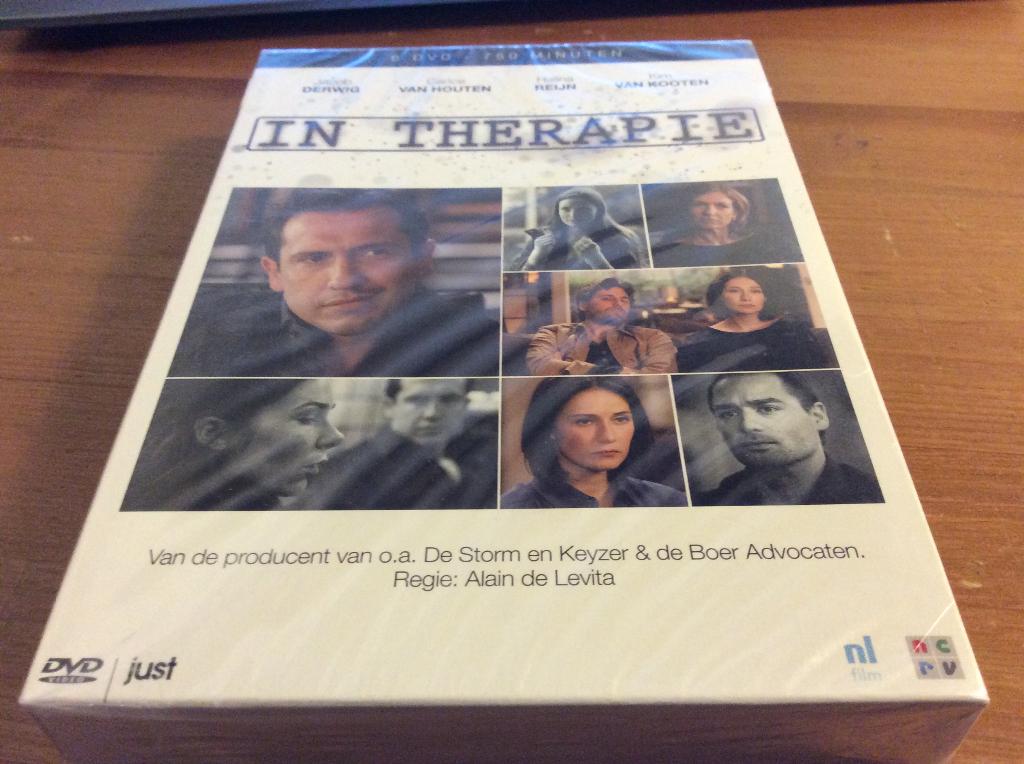 In Therapie. seizoen 1. 6 dvd box, nieuw in folie, Cd's en Dvd's, Dvd's | Tv en Series, Alle leeftijden, Ophalen of Verzenden