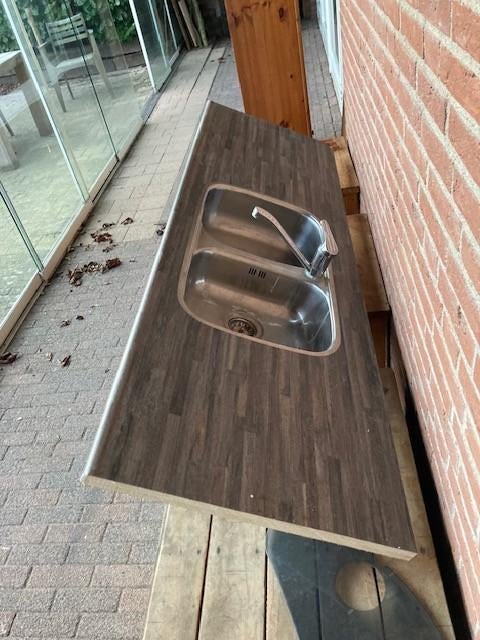 Aanrechtblad met dubbel wasbak en kraan, Ophalen, Gebruikt, 150 tot 200 cm, Minder dan 100 cm