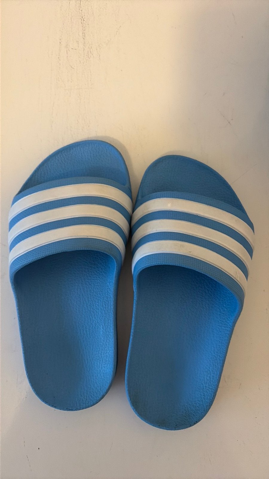 Adidas slippers 28, Ophalen, Overige maten, Zwart