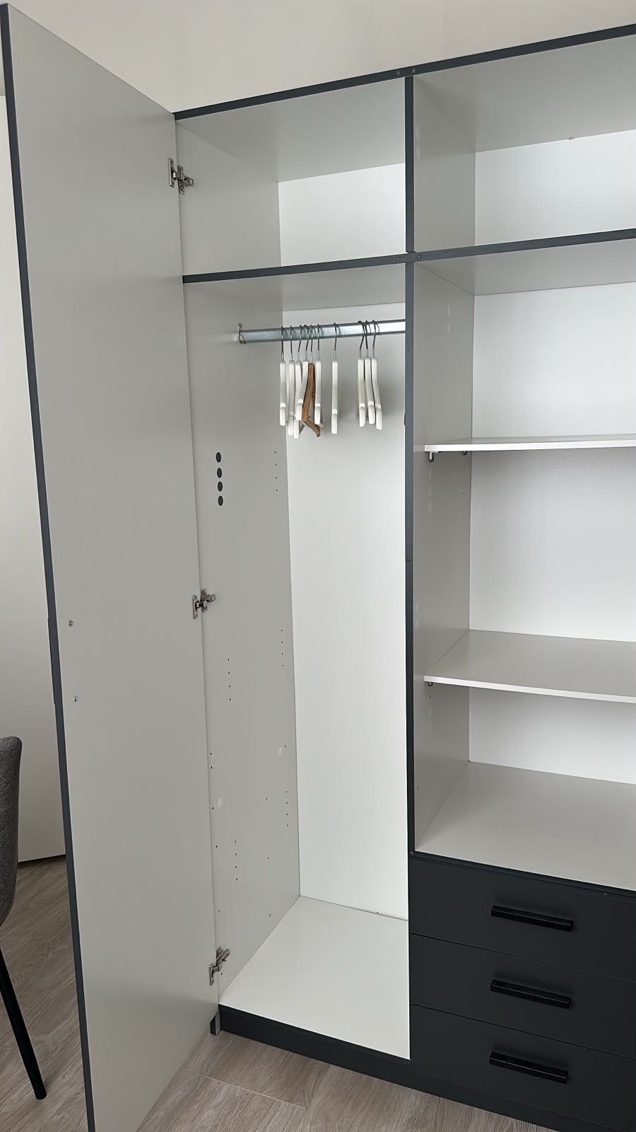 Kleding kast, Ophalen, 200 cm of meer, 50 tot 100 cm, Zo goed als nieuw