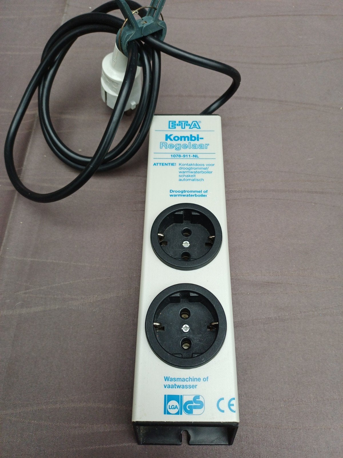 E-T-A KOMBI REGELAAR, Ophalen, Kabel of Snoer