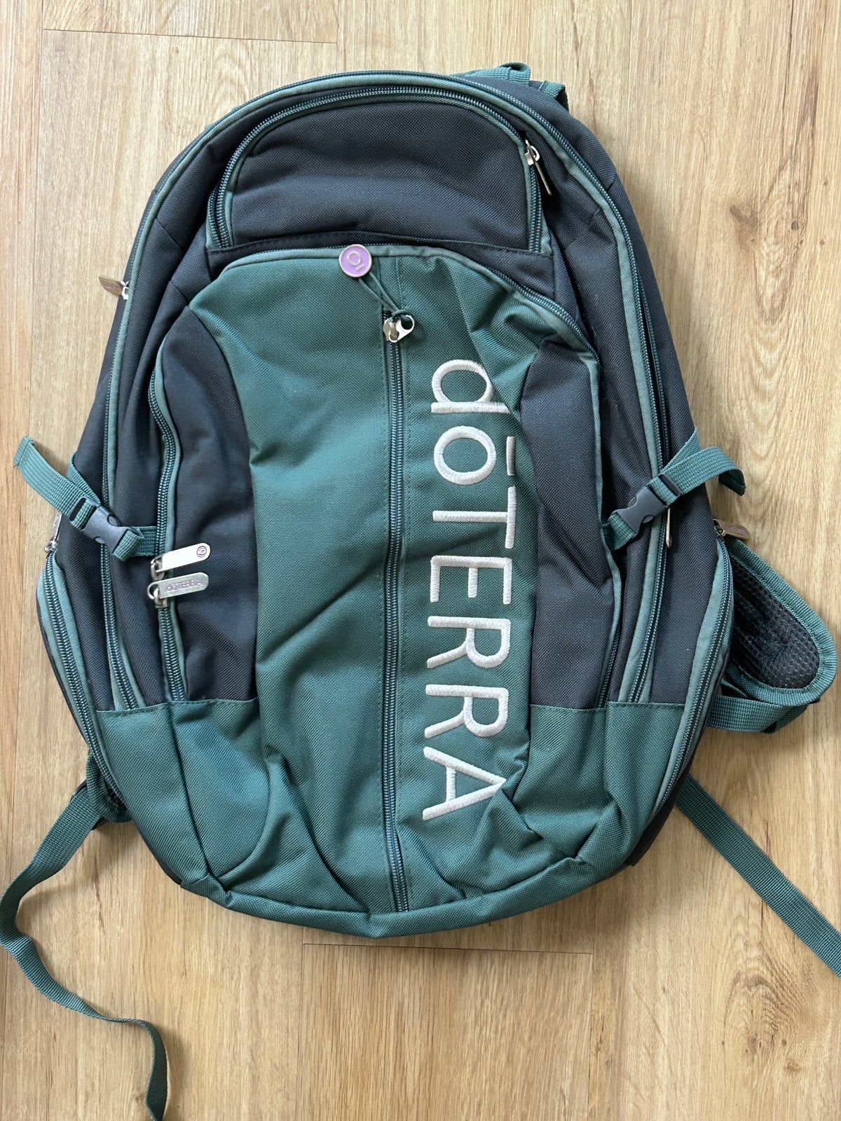 DoTERRA Rugzak - Ideaal voor dagelijks gebruik, Gebruikt, 25 tot 40 cm, Ophalen, Overige merken