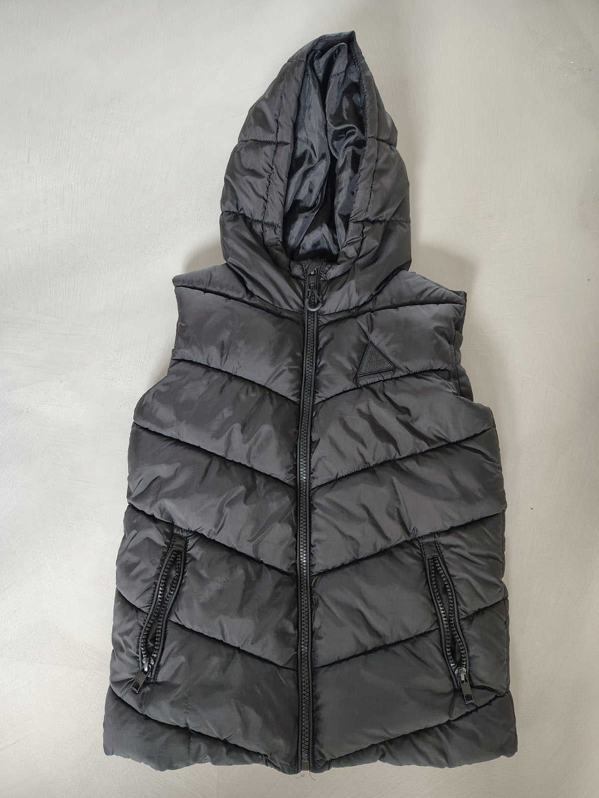 Minoti Bodywarmer Maat 134/140 (8-9 jaar), Kinderen en Baby's, Jongen of Meisje, Ophalen of Verzenden, Zo goed als nieuw, Minoti
