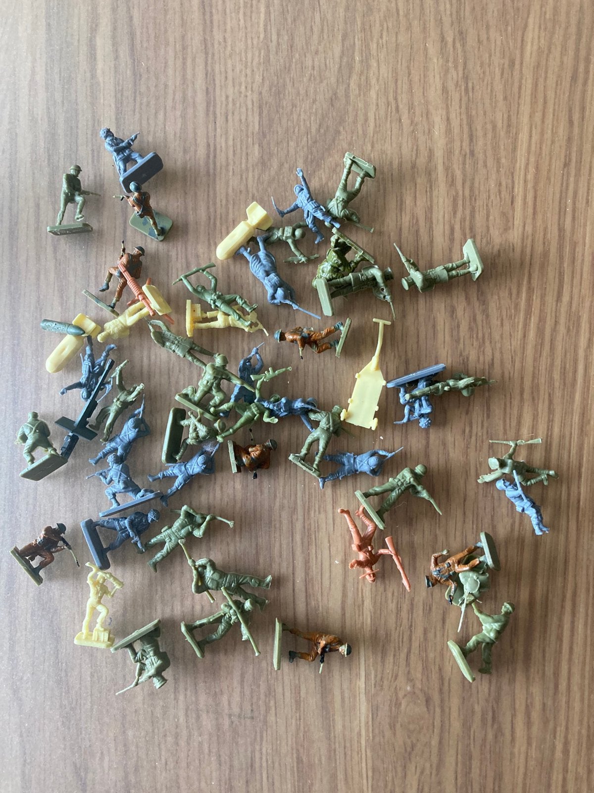 AIRFIX soldaatjes materieel, Ophalen of Verzenden, Gebruikt, 1:50 of kleiner