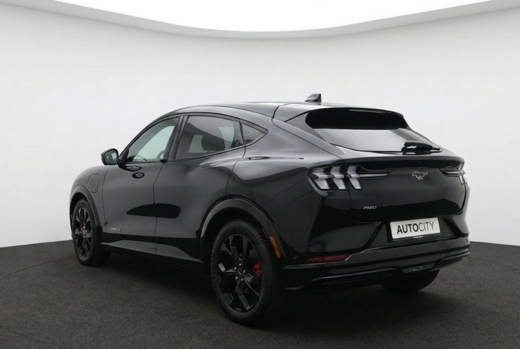 Ford Mustang Mach-E Premium AWD 75KWH l B&O l Memory l Blind, Auto's, Ford, Automaat, 0 cilinders, Gebruikt, 750 kg