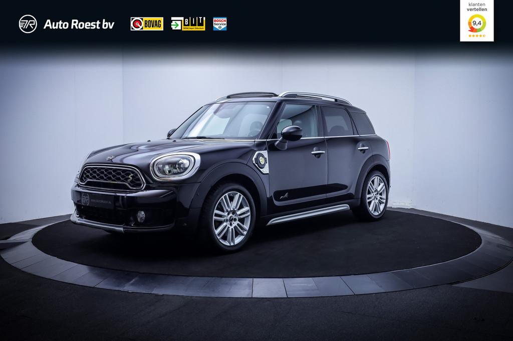 MINI Countryman 1.5 Cooper S E ALL4 Chili PANO | FULL LED |, Auto's, Automatische klimaatregeling, Gebruikt, Zwart, Zwart