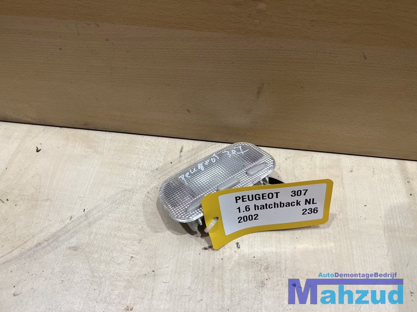 PEUGEOT 307 binnenverlichting schakelaar 2000-2007, Taurusavenue 1
2132 LS  Hoofddorp, NL, Gebruikt, Contact.group@renault.com