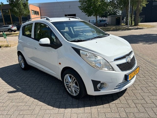 Chevrolet Spark 1.0 16V LT 2e EIG AIRCO ELEKT-PKKT NAP!, Auto's, Chevrolet, Stof, Gebruikt, 4 cilinders, Origineel Nederlands