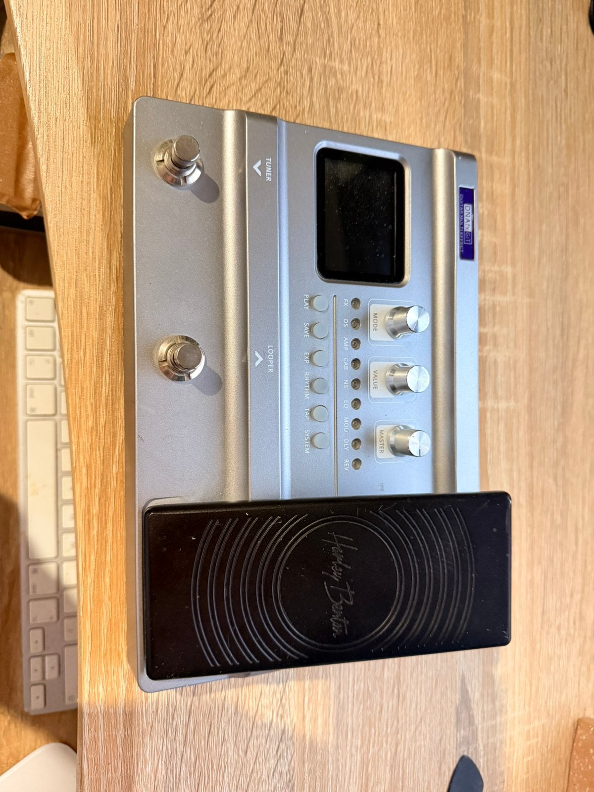 Harley benton multi effect, Muziek en Instrumenten, Ophalen of Verzenden, Zo goed als nieuw, Delay of Echo