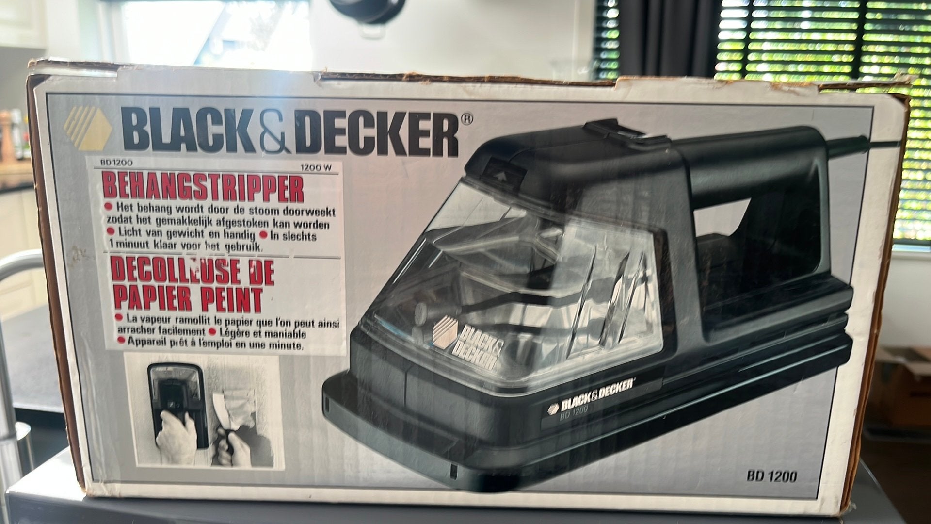 Behangstripper van Black & Decker, Ophalen, Gebruikt
