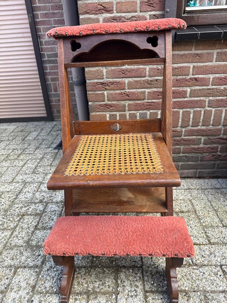 Antieke bidstoel / knielbank met rieten zitting, Antiek en Kunst, Ophalen