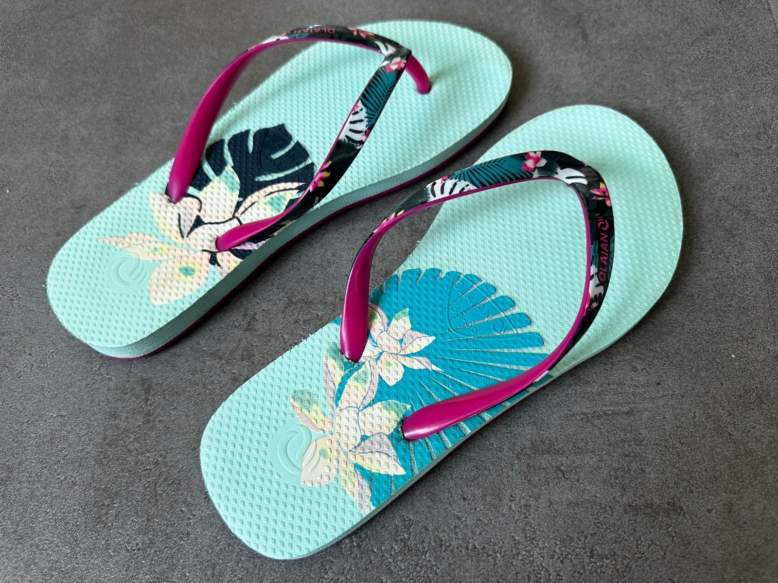 Slippers 35-36 Olaian, Ophalen, Zo goed als nieuw, Meisje, Overige typen
