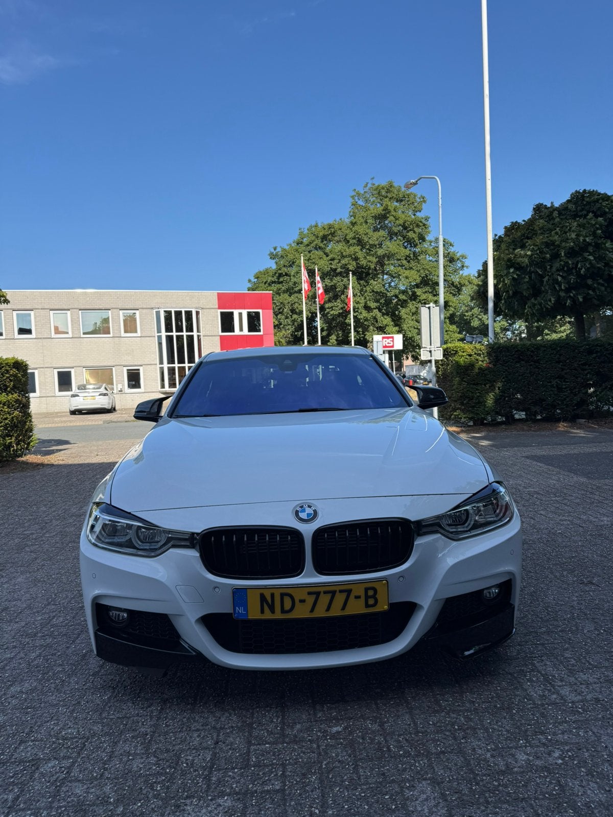BMW 330e 252pk  pano, Auto's, BMW, 1998 cc, Achterwielaandrijving, 48 km/l, Wit