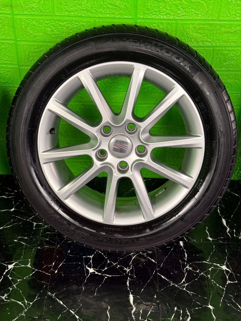 Originele Seat Leon Altea velgen 16" 5x112 zomerset caddy, Niet ingevuld, Gebruikt, 16 inch, Banden en Velgen