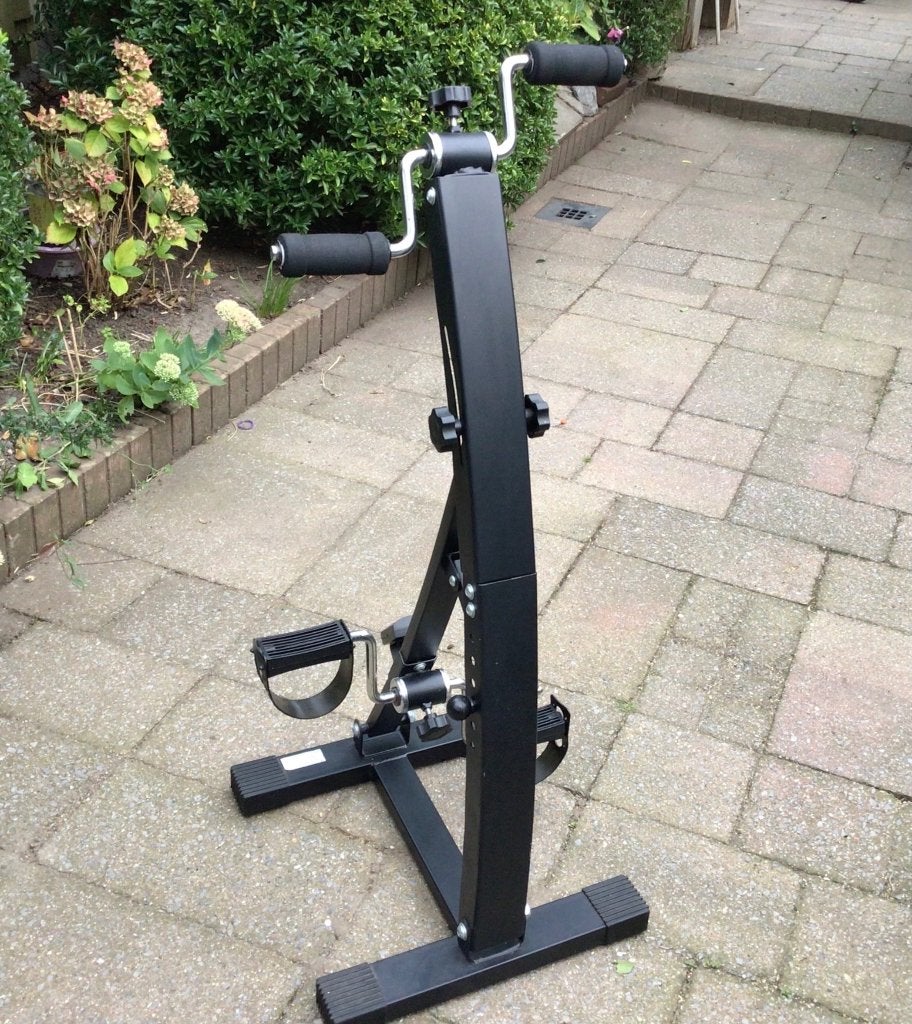 Stoelfiets met pedalen en handvaten, Sport en Fitness, Ophalen, Gebruikt, Benen, Overige typen