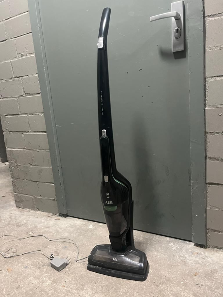 AEG CX7 ÖKO X FLEXIBILITY Steelstofzuiger - Defect, Witgoed en Apparatuur, Stofzuigers, Draadloos, Ophalen of Verzenden, Zo goed als nieuw