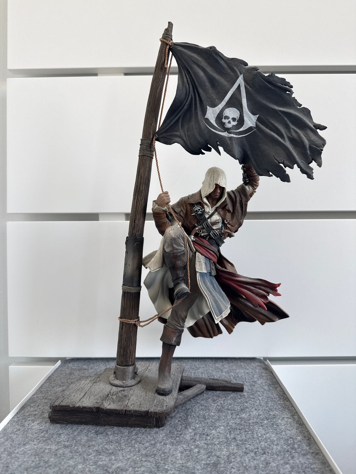Assassin's Creed IV Black Flag Edward Kenway Figuur, Verzamelen, Ophalen of Verzenden, Gebruikt