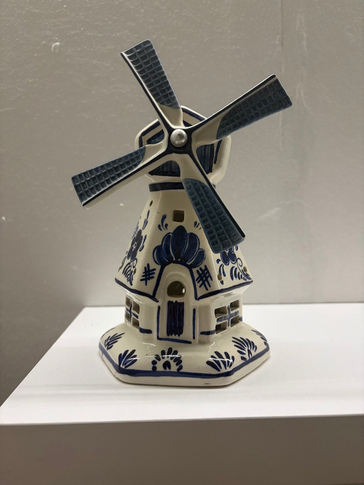 Delfts Blauw Windmolen Beeldje - Holland, Ophalen