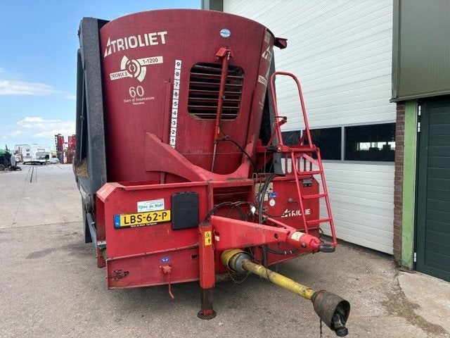 Trioliet Triomix 1200 S Voermengwagen, Ophalen, Voertechniek