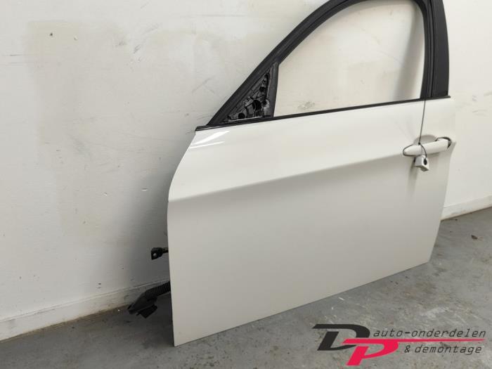 Portier 4Deurs links-voor van een BMW 3-Serie (300), Gebruikt, -, Deur, -