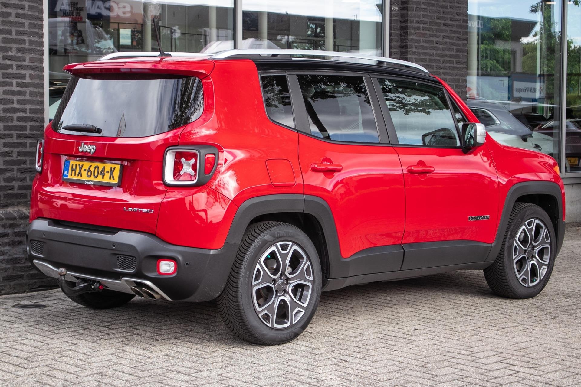 Jeep Renegade 1.4 MultiAir Limited | Navi | Camera | Adapt., Auto's, Gebruikt, 4 cilinders, 400 kg, Origineel Nederlands
