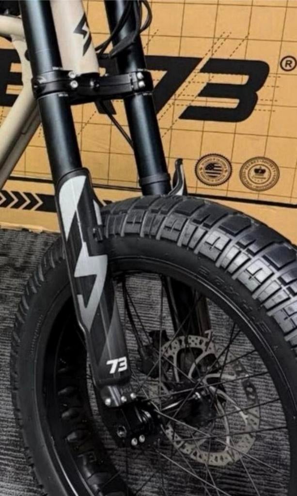 DNM Fork Cover for SUPER73, Motoren, Ophalen of Verzenden