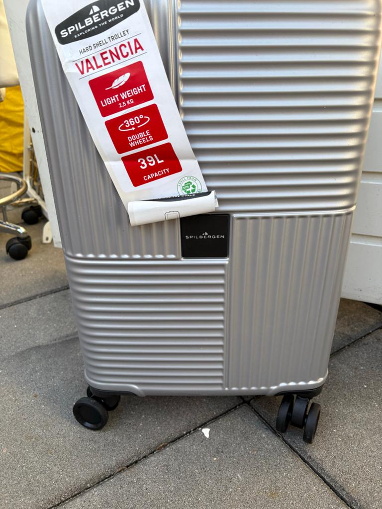 1x Spilbergen Valencia Hard Shell Trolley - Zilver, 39L, 20 tot 30 cm, Minder dan 40 cm, Zo goed als nieuw, 55 tot 75 cm