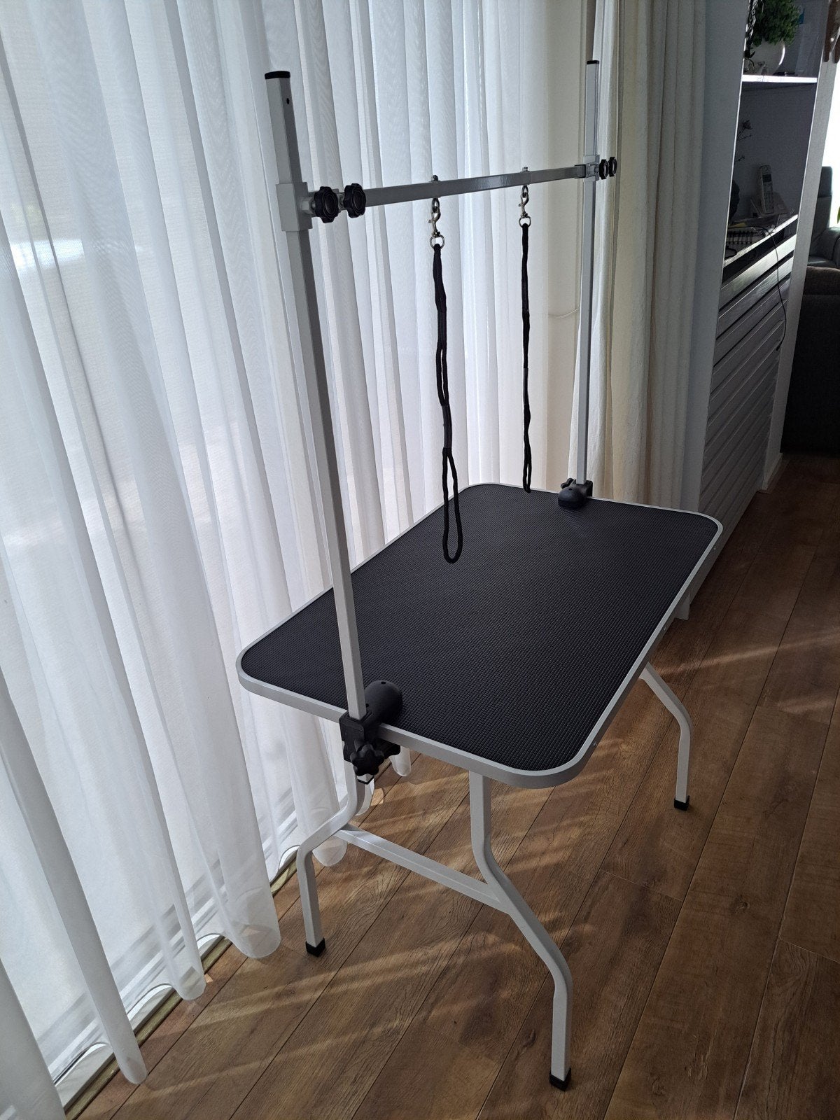 inklapbare honden trimtafel 1x gebruikt, Ophalen, Zo goed als nieuw