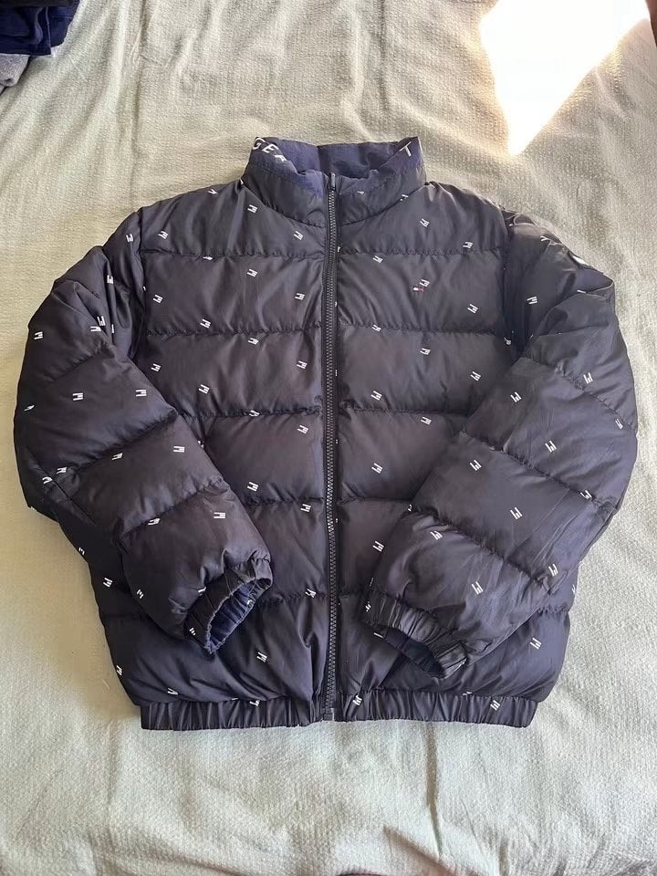 Tommy Hilfiger Reversible Puffer Jacket - Goede Staat, Kinderen en Baby's, Ophalen of Verzenden, Zo goed als nieuw, Jongen, Jas