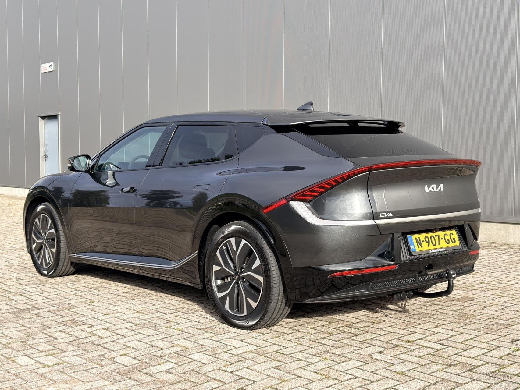Kia EV6 Plus 77.4 kWh 1e eig|Dealer OH|Warmetpomp|Trekhaak, Automaat, 228 pk, Achterwielaandrijving, Gebruikt