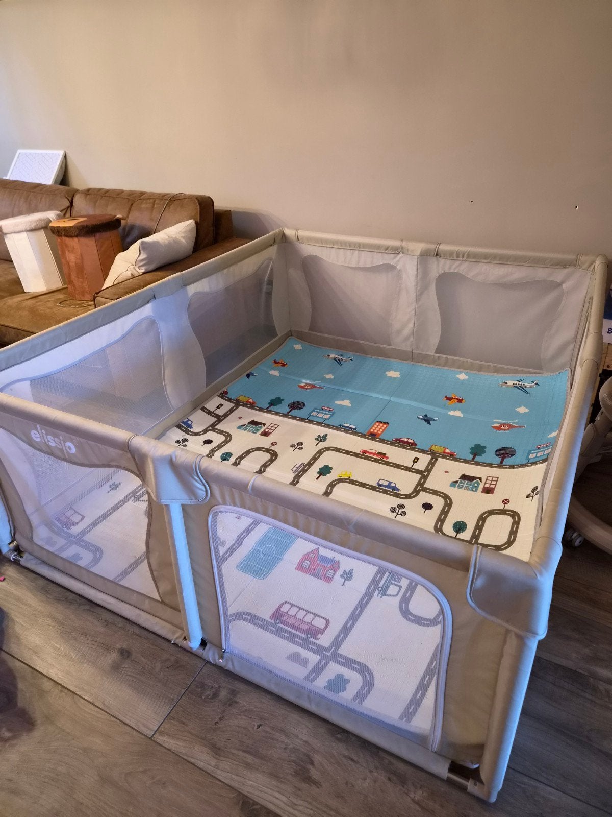 Elissio Box met 50 ballen - Zo goed als nieuw, Kinderen en Baby's, Boxen, Ophalen of Verzenden, Zo goed als nieuw, Rechthoekig