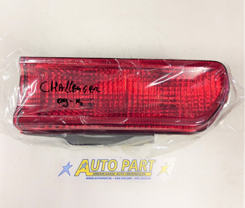 Dodge Challenger achterlicht 2008-2014, Service@fcagroup.nl, Amerikaanse onderdelen, Nieuw, Postbus 203, 1170 AE Badhoevedorp