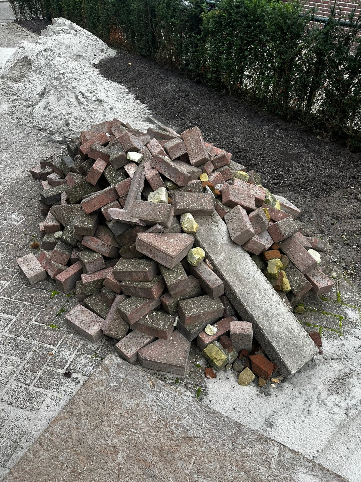 Rode klinkers, gratis, Ophalen, Gebruikt, Beton, Klinkers