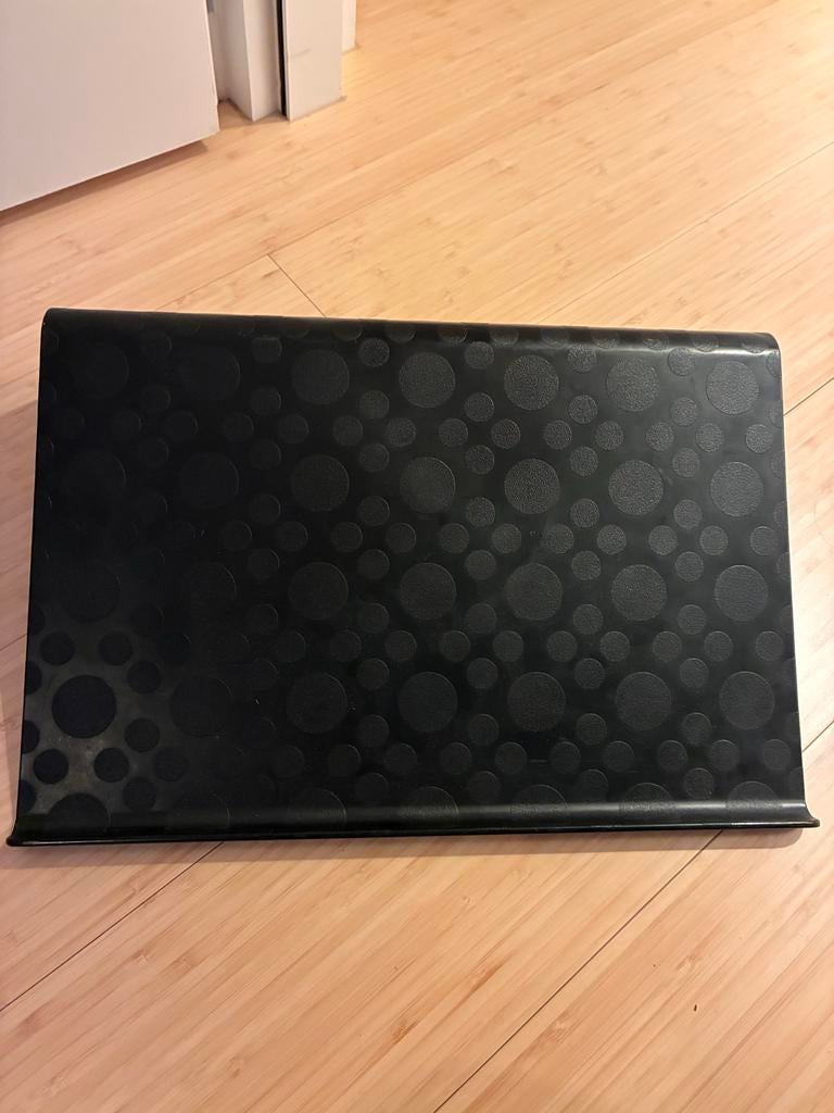 IKEA BRÄDA Laptopsteun Zwart met Stippenpatroon, Ophalen, Gebruikt