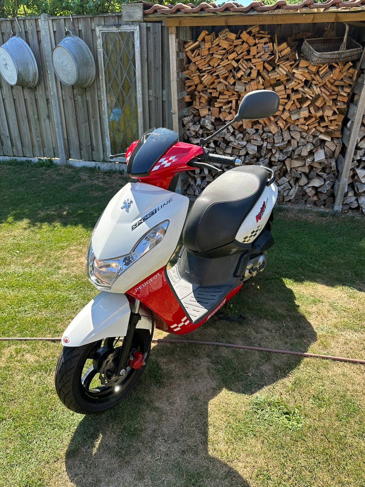 Peugeot Kisbee Sportline Scooter Blauw kenteken, Fietsen en Brommers, Scooters | Peugeot, Ophalen, 49 cc, Zo goed als nieuw, Benzine