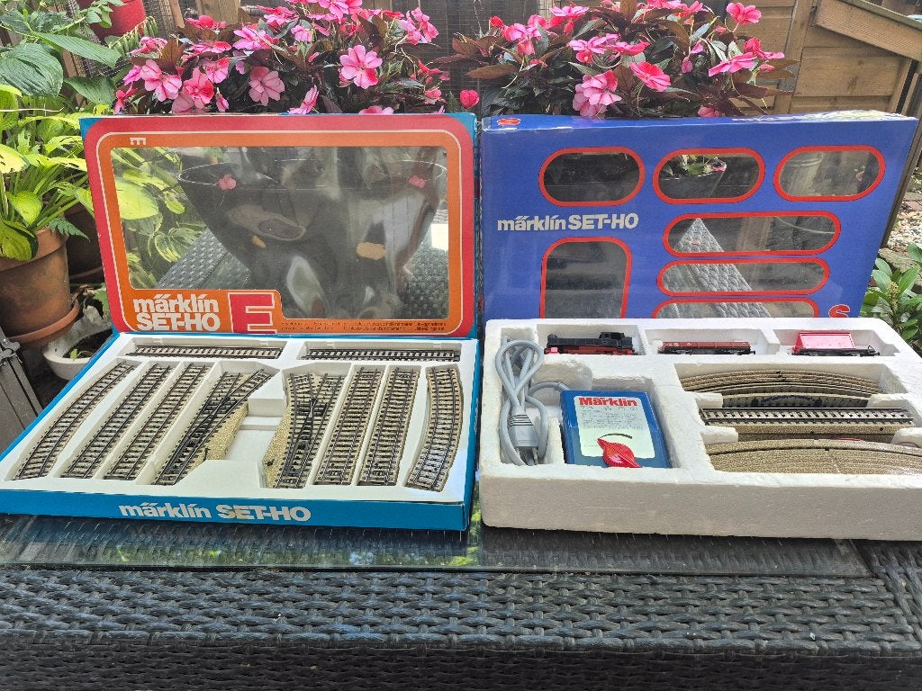 Märklin SET-HO Treinset met Rails en Locomotief, Wisselstroom, Ophalen of Verzenden, Analoog, Märklin
