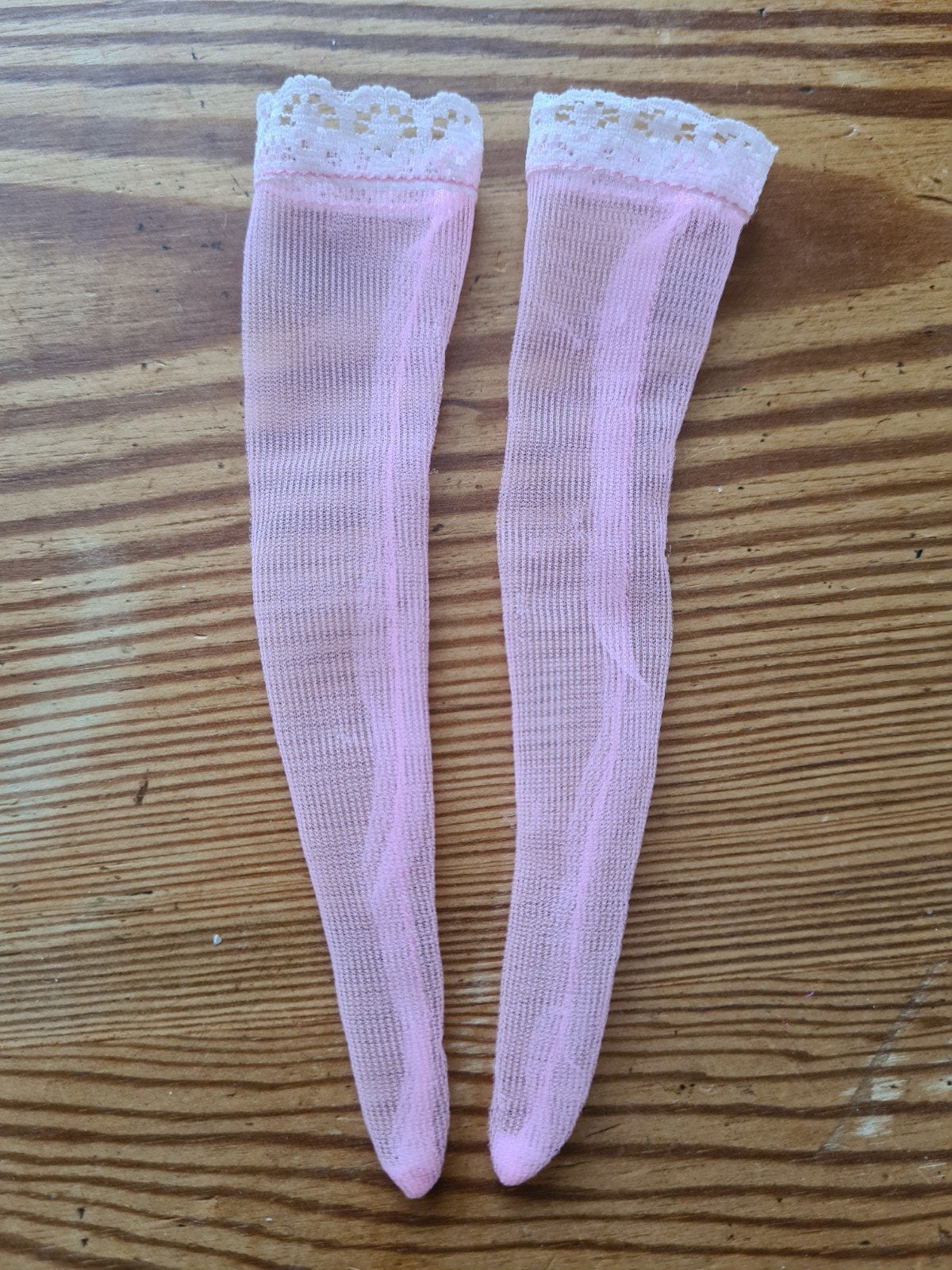 vintage BARBIE of SINDY kleding hoge ROZE kousen met kant, Ophalen of Verzenden, Gebruikt, Kleertjes
