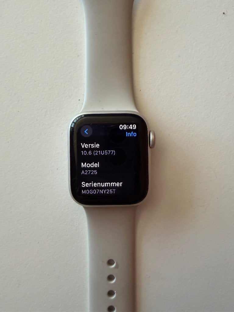 Apple watch SE 2022 - 40mm, Sieraden, Tassen en Uiterlijk, Smartwatches, Ophalen, IOS, Zo goed als nieuw, Apple