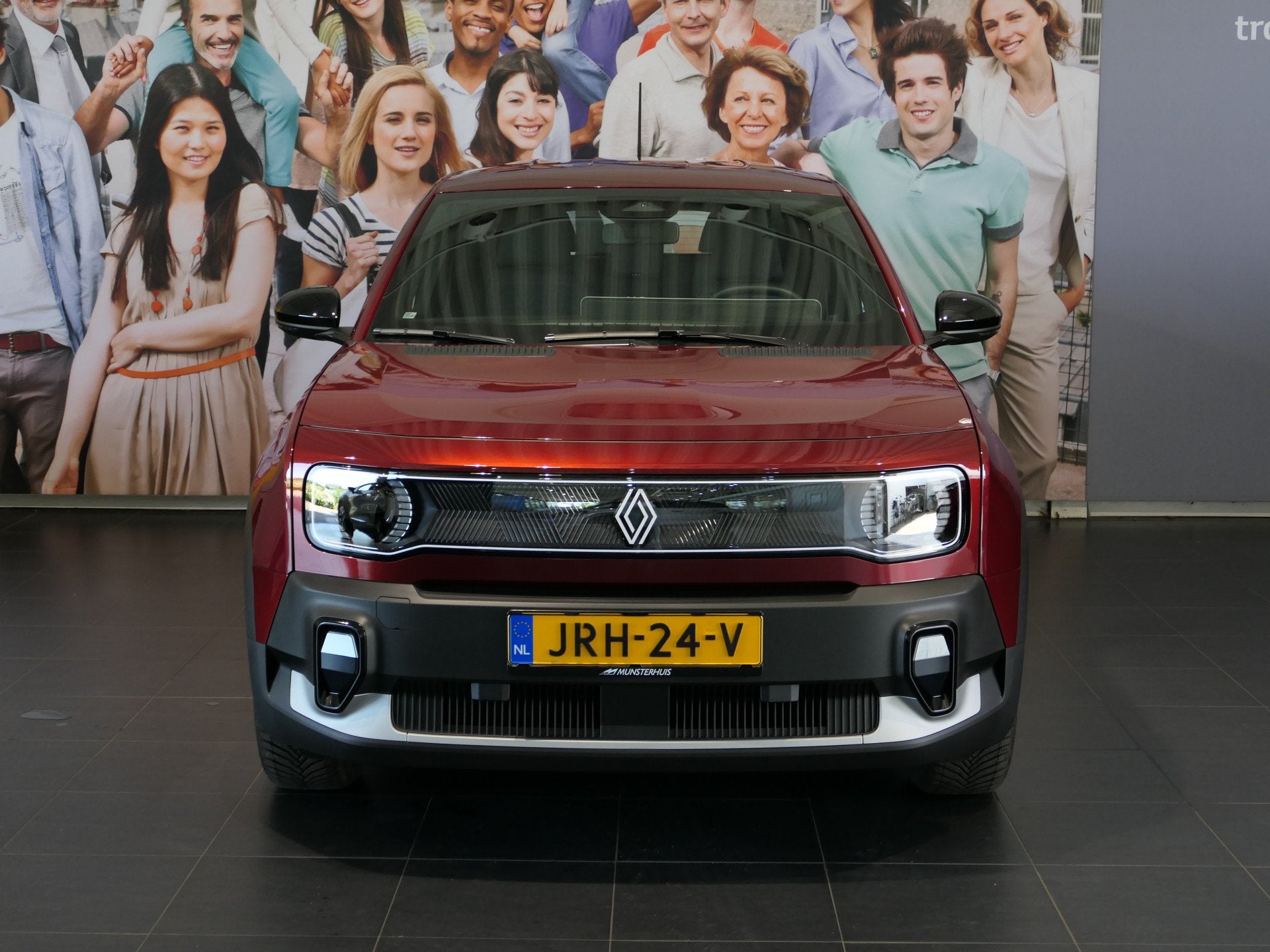 Renault 4 urban range evolution 40 kWh - Occasion Lease vana, Auto's, Renault, Dealer onderhouden, Stof, 24 min, 122 pk