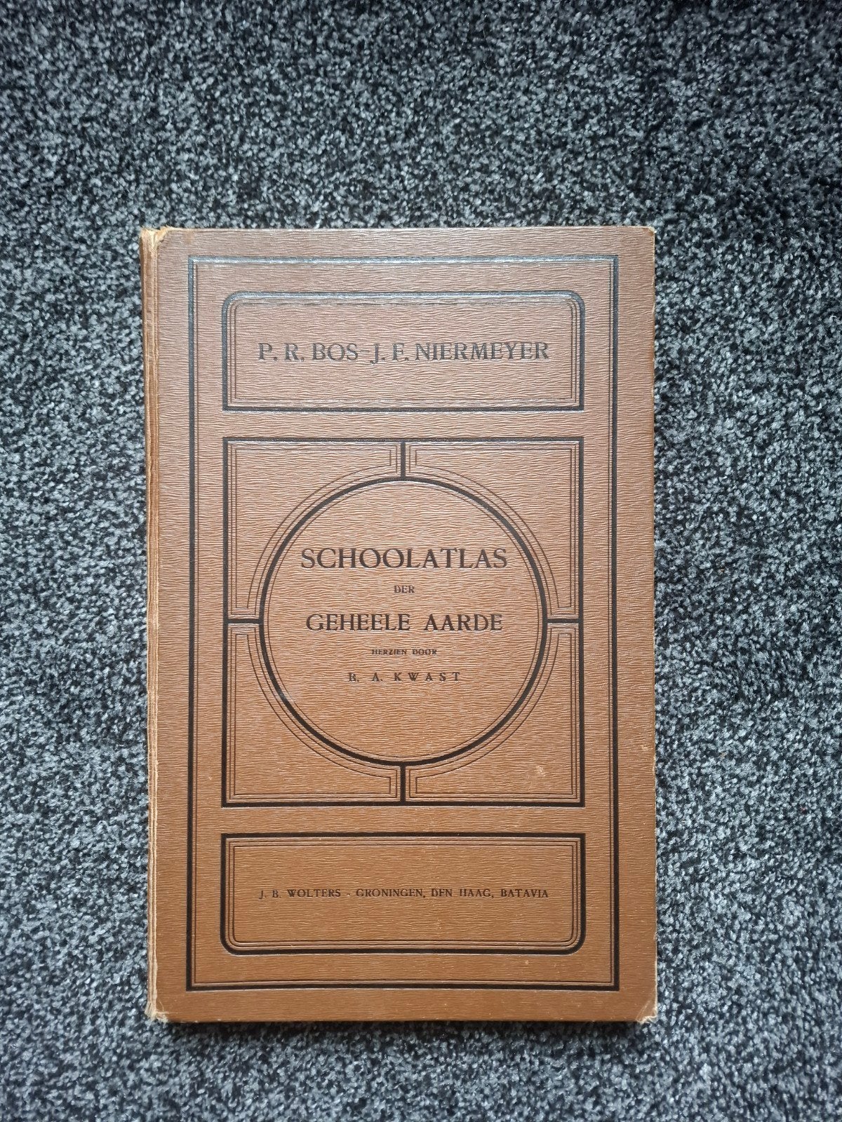 Bos-Niemeyer Schoolatlas der Geheele Aarde 1932, Ophalen