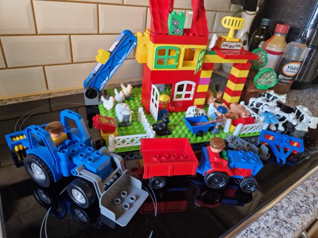 Grote Duplo boerderij met veel dieren en voertuigen, Gebruikt, Ophalen of Verzenden, Inclusief minifiguren, Duplo
