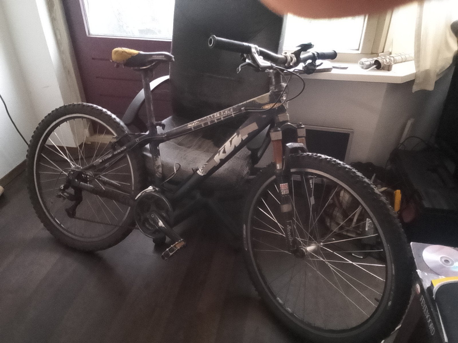 KTM Crossbike - Superlicht en snel (zadel/rem reparatie), 24 inch of meer, Gebruikt, Velgrem, V-brakes