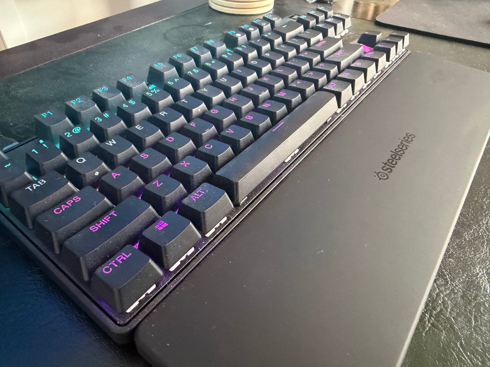 SteelSeries Apex pro TKL gen 3 Gaming Toetsenbord, Gaming toetsenbord, Ophalen of Verzenden, Zo goed als nieuw, Qwerty