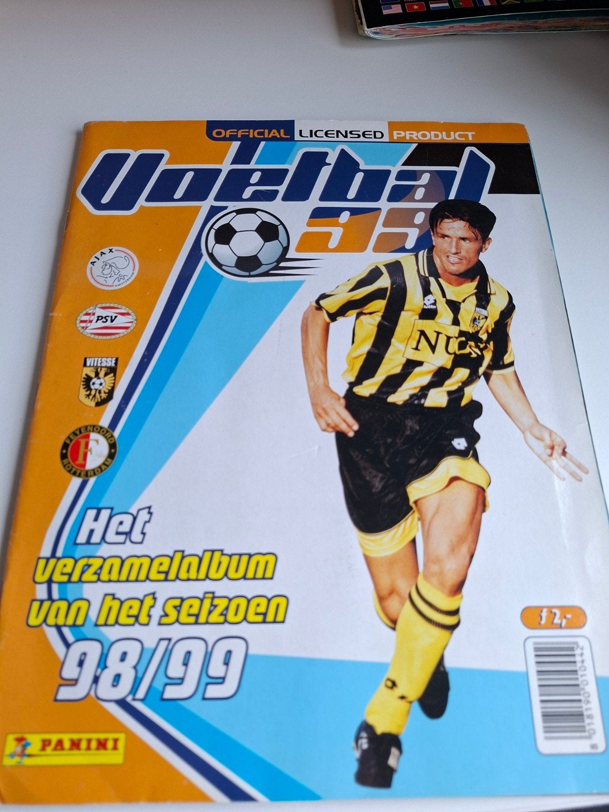 Gezocht panini voetbal 99, Verzamelen, Sportartikelen en Voetbal, Ophalen of Verzenden, Buitenlandse clubs, Poster, Plaatje of Sticker