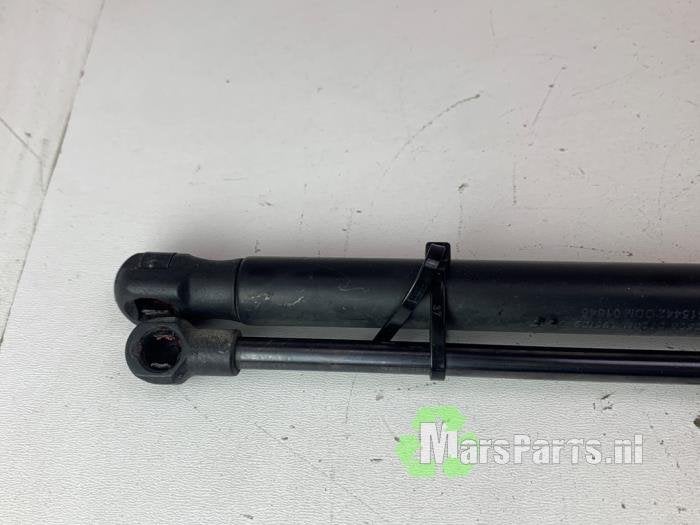 Set Gasdempers Achterklep van een Alfa Romeo Mito, Gebruikt, -, -, Ophalen of Verzenden